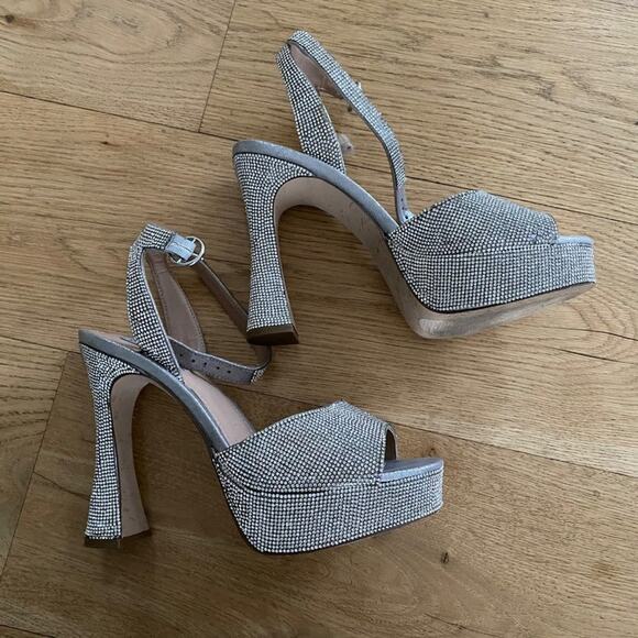 Steve Madden Sparkly Rhinestone Platform Ankle Strap Sandals - Picture 3 of 7